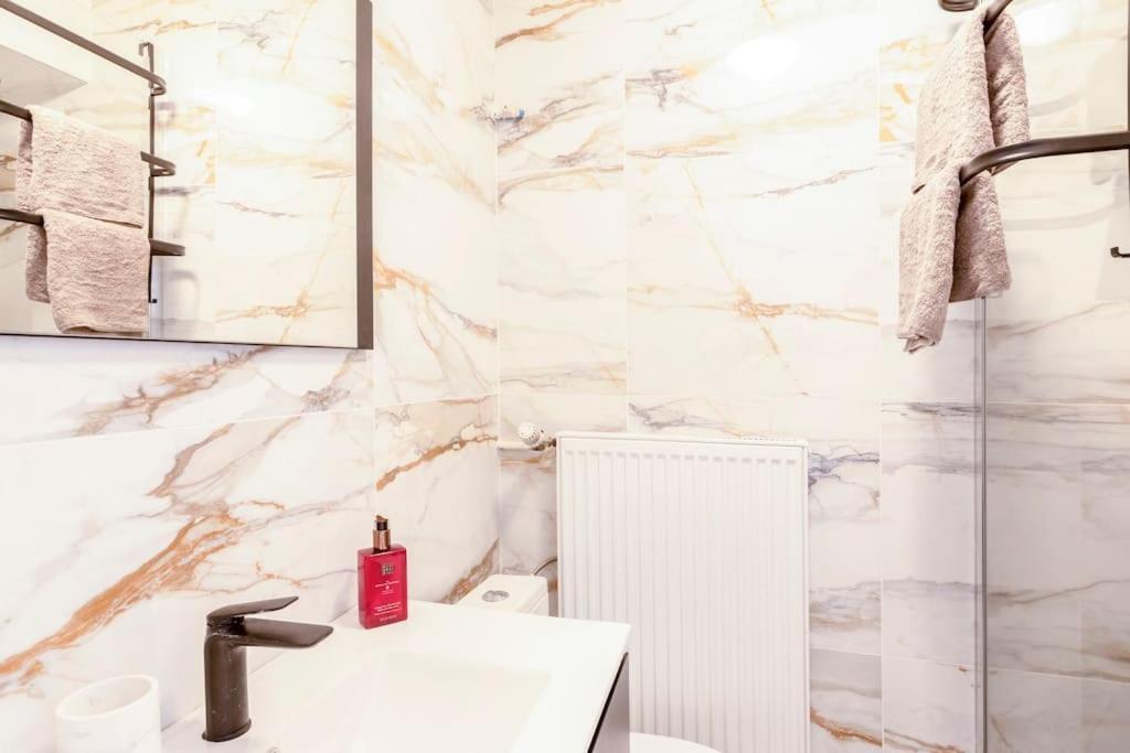 Luxury Leie View Apartment Ghent Exterior photo