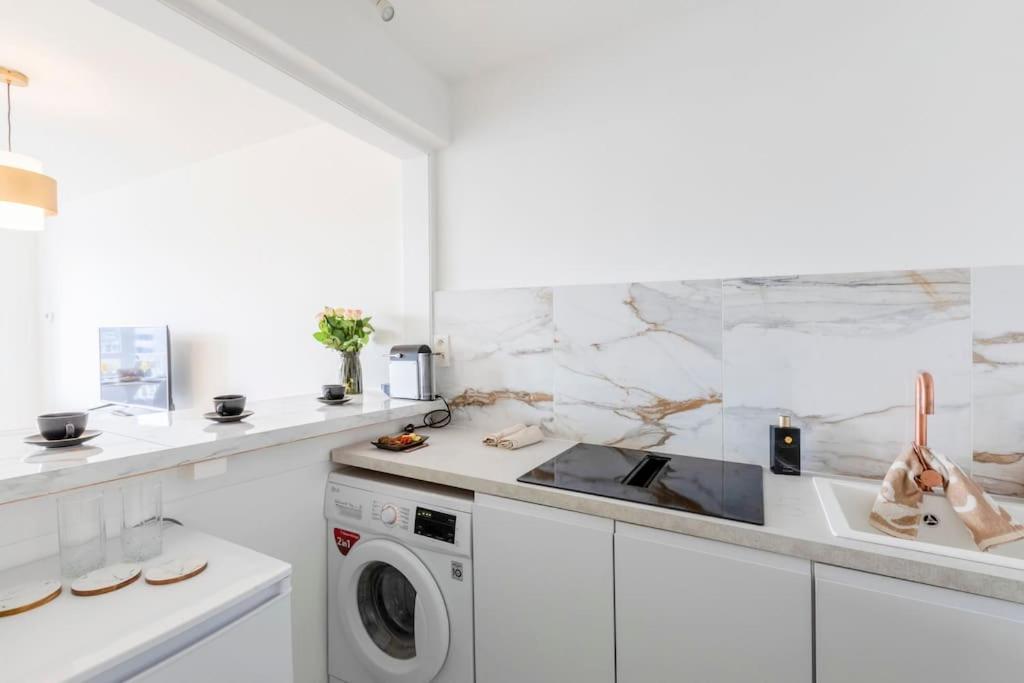 Luxury Leie View Apartment Ghent Exterior photo